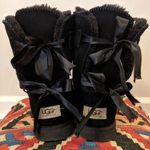 UGG BAILEY BOW II BOOT
